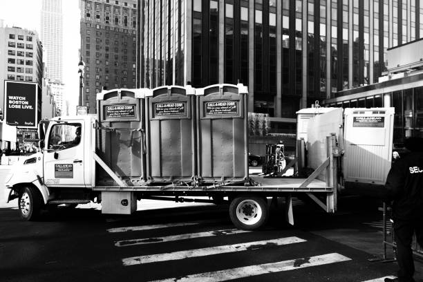 Best Porta potty delivery and setup  in Hanamaulu, HI